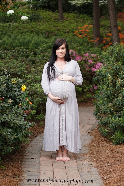 Maternity Photography in Raleigh NC at WRAL Gardens