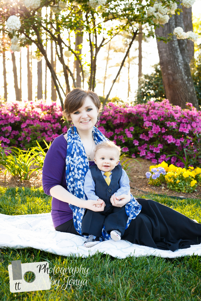 Mommy and me photo at WRAL Gardens