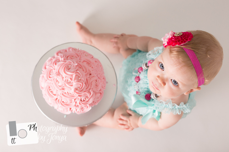 cake smash photography for girl in raleigh nc
