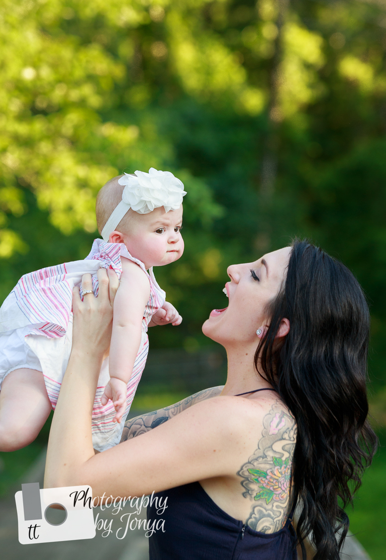 Mommy and me photo, family photography session in Raleigh NC