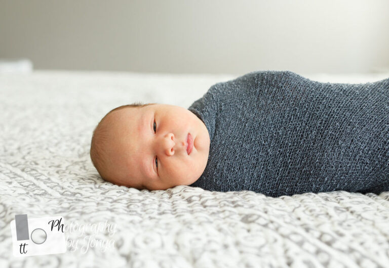 In home newborn photographer 27540